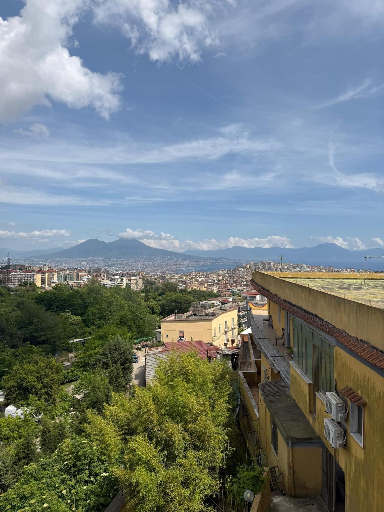 Panoramic Apartment Napoli Exterior foto